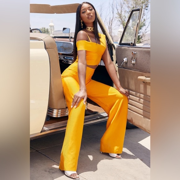 NEW! BANDAGE JUMPSUIT YELLOW PANTSUIT 2 PIECE SET - Picture 7 of 10